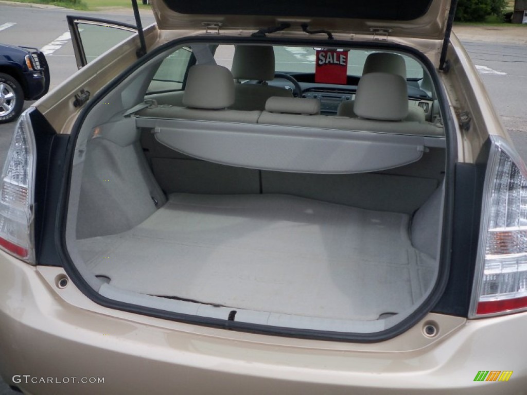 2010 Toyota Prius Hybrid III Trunk Photo #82390506