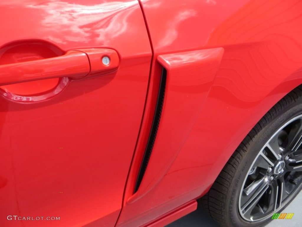 2014 Mustang GT/CS California Special Coupe - Race Red / California Special Charcoal Black/Miko Suede photo #14