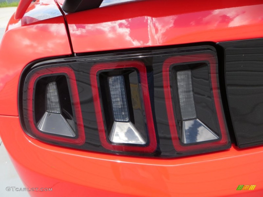 2014 Mustang GT/CS California Special Coupe - Race Red / California Special Charcoal Black/Miko Suede photo #16