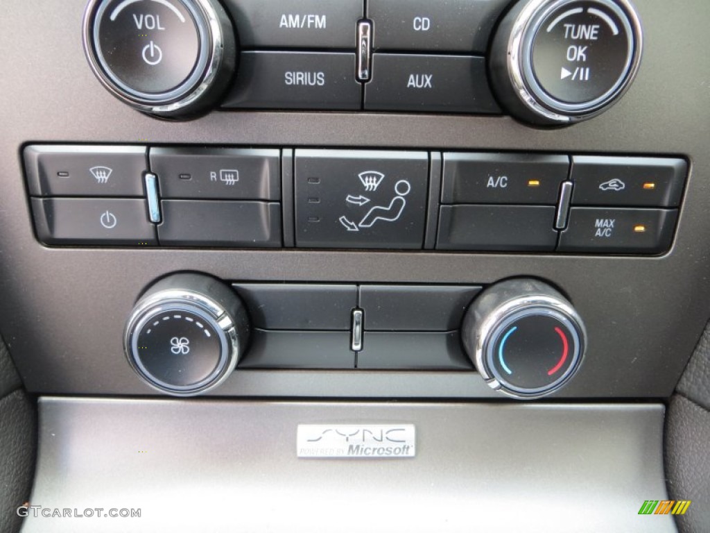 2014 Ford Mustang GT/CS California Special Coupe Controls Photo #82391019