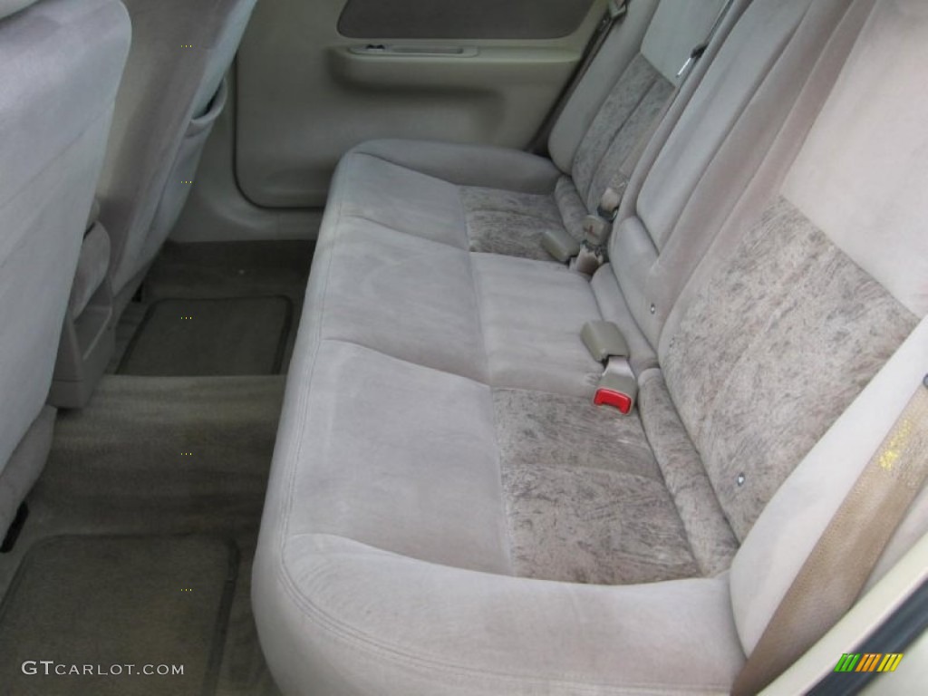 2004 Impala  - Sandstone Metallic / Neutral Beige photo #13