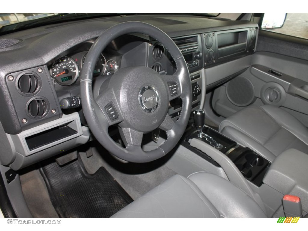 Medium Slate Gray Interior 2006 Jeep Commander Standard Commander Model Photo #82396752