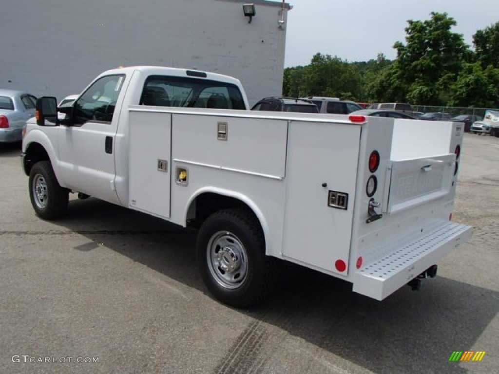 Oxford White 2013 Ford F250 Super Duty XL Regular Cab 4x4 Chassis Exterior Photo #82397980