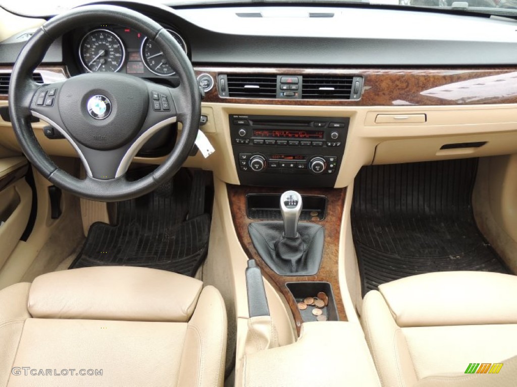 2009 3 Series 335i Sedan - Black Sapphire Metallic / Beige photo #17