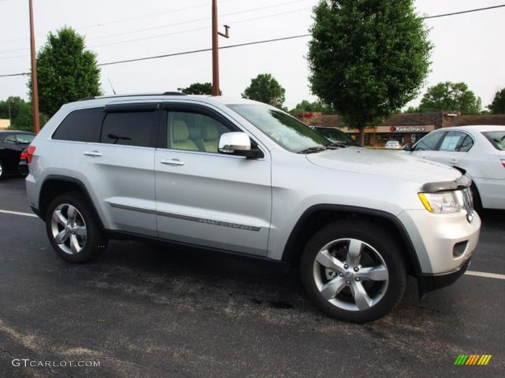 Bright Silver Metallic 2011 Jeep Grand Cherokee Overland 4x4 Exterior Photo #82403254