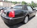 2008 Black Lincoln Town Car Signature Limited  photo #7