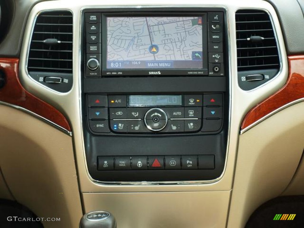 2011 Jeep Grand Cherokee Overland 4x4 Controls Photo #82403451