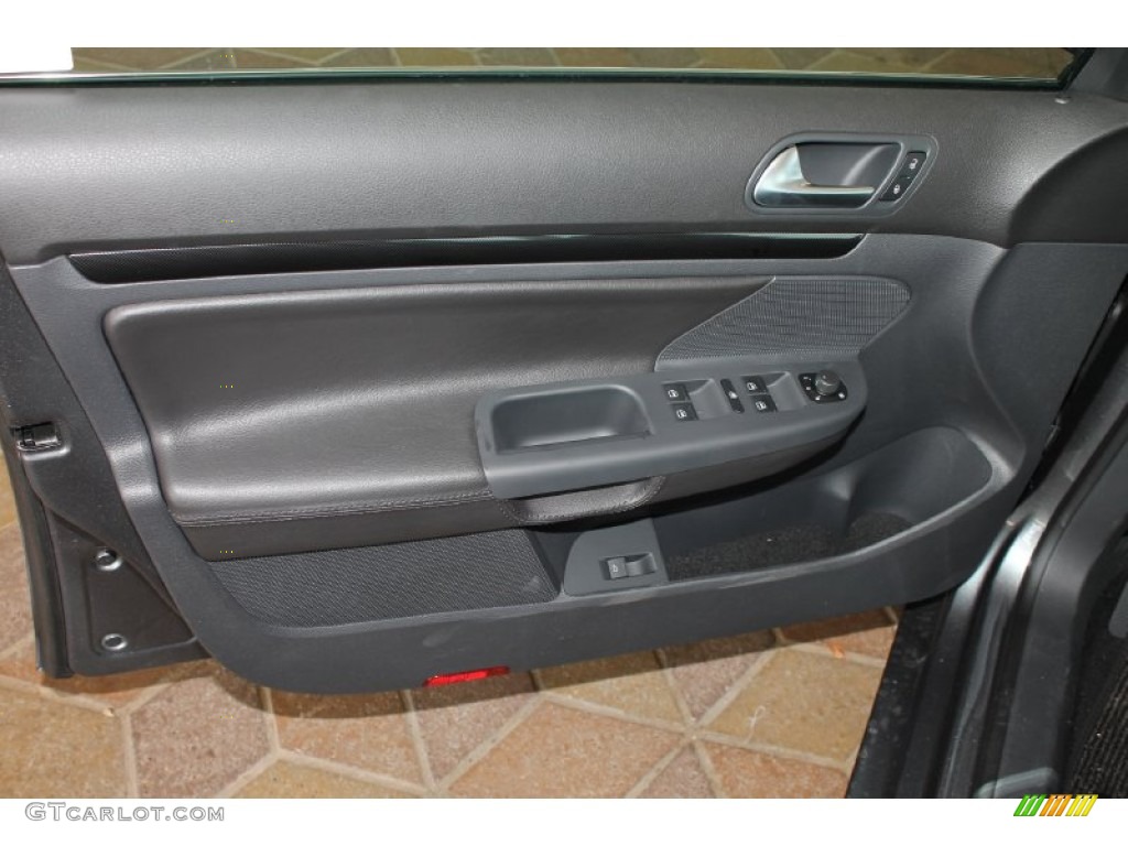 2013 Jetta TDI SportWagen - Platinum Gray Metallic / Titan Black photo #11