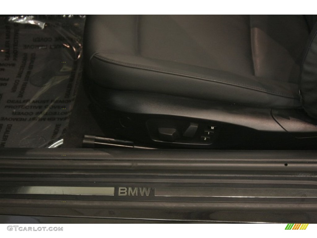 2010 3 Series 328i xDrive Coupe - Black Sapphire Metallic / Black photo #5