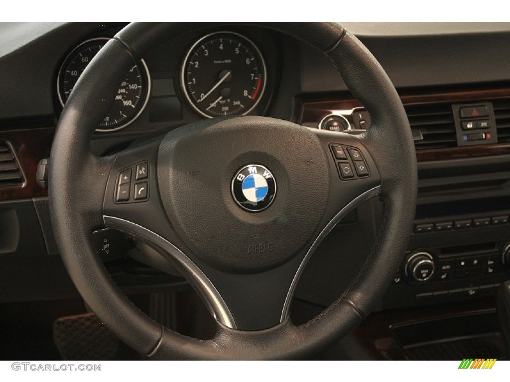 2010 BMW 3 Series 328i xDrive Coupe Steering Wheel Photos