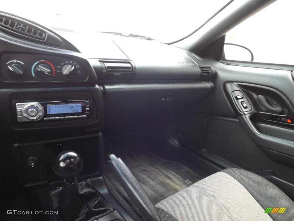 1995 Camaro Z28 Coupe - Polo Green Metallic / Dark Gray photo #9