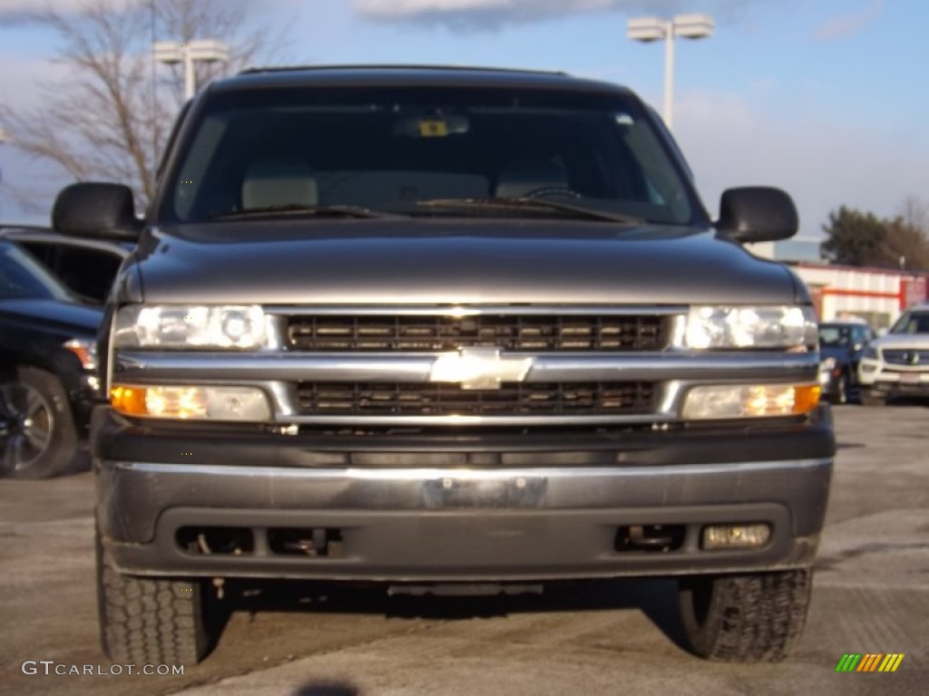 2003 Suburban 1500 LS 4x4 - Light Pewter Metallic / Tan/Neutral photo #2