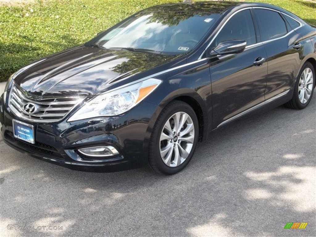 2013 Azera  - Midnight Blue Pearl / Camel photo #1