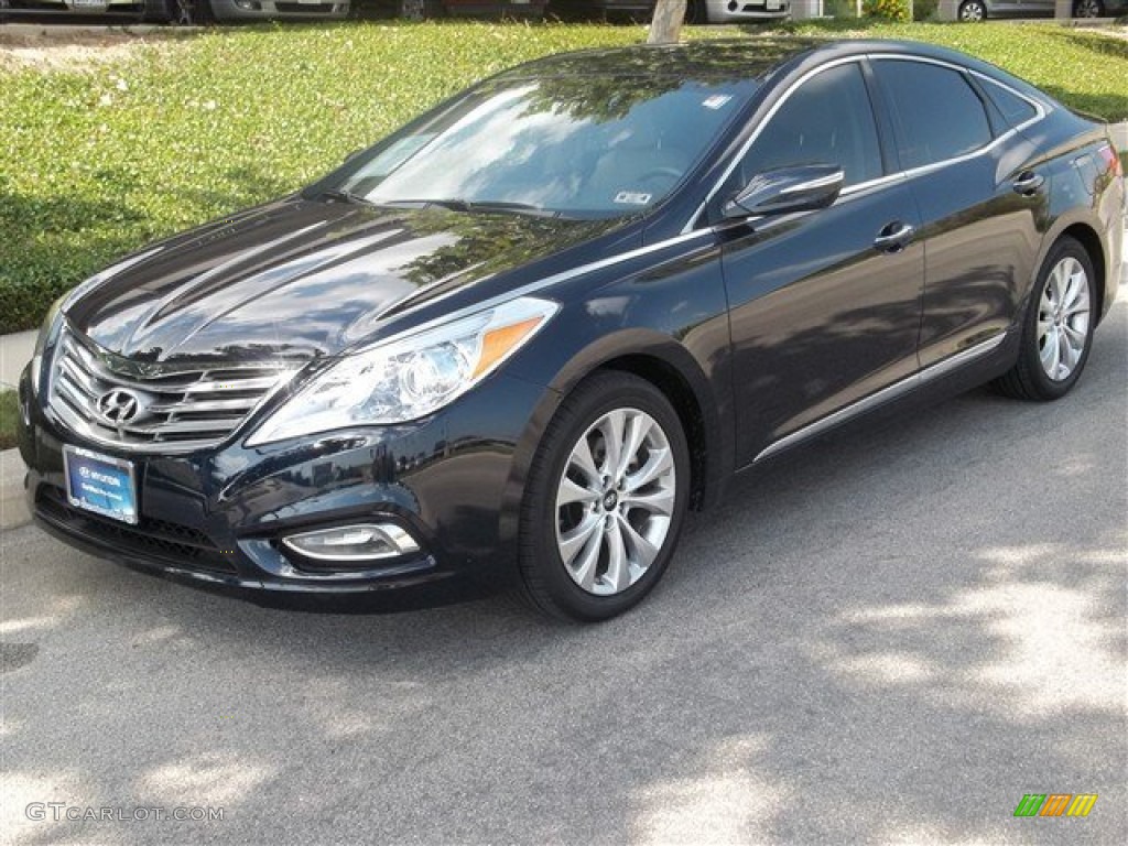 2013 Azera  - Midnight Blue Pearl / Camel photo #2