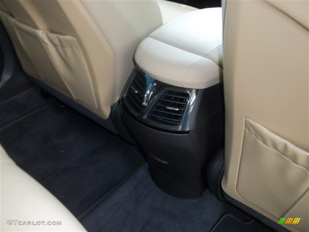 2013 Azera  - Midnight Blue Pearl / Camel photo #14