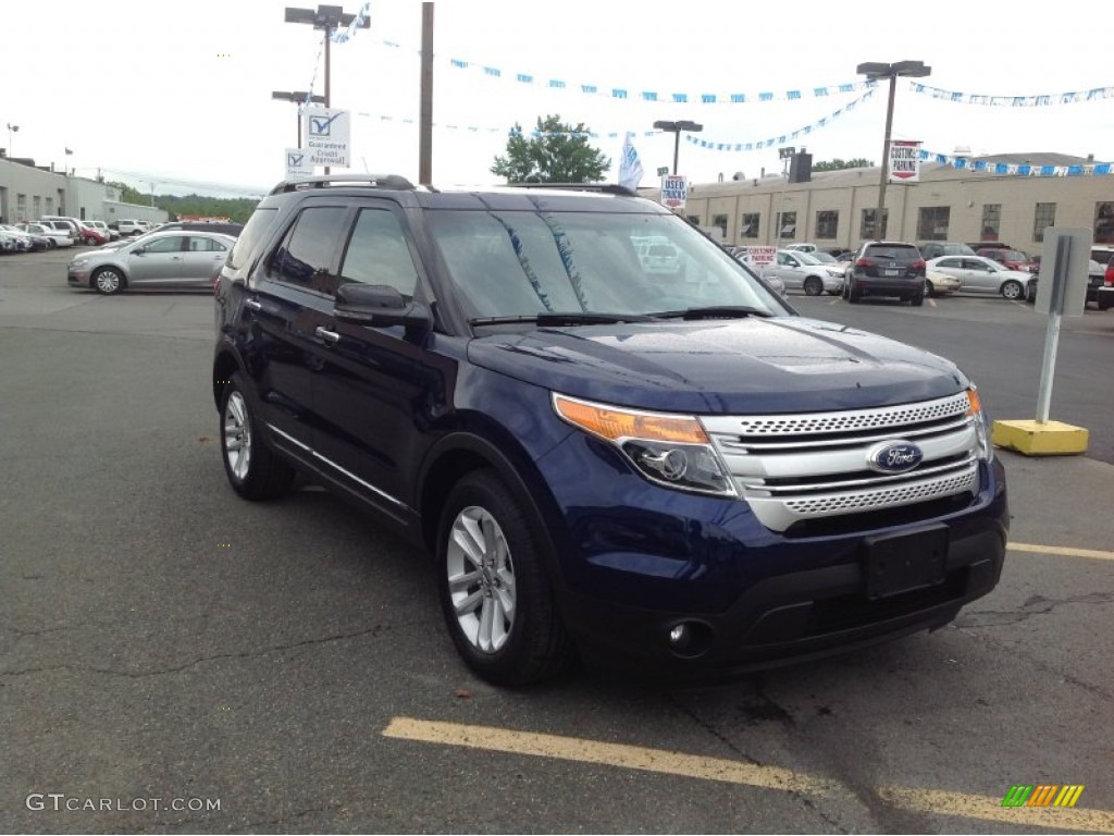 2011 Explorer XLT - Kona Blue Metallic / Medium Light Stone photo #7