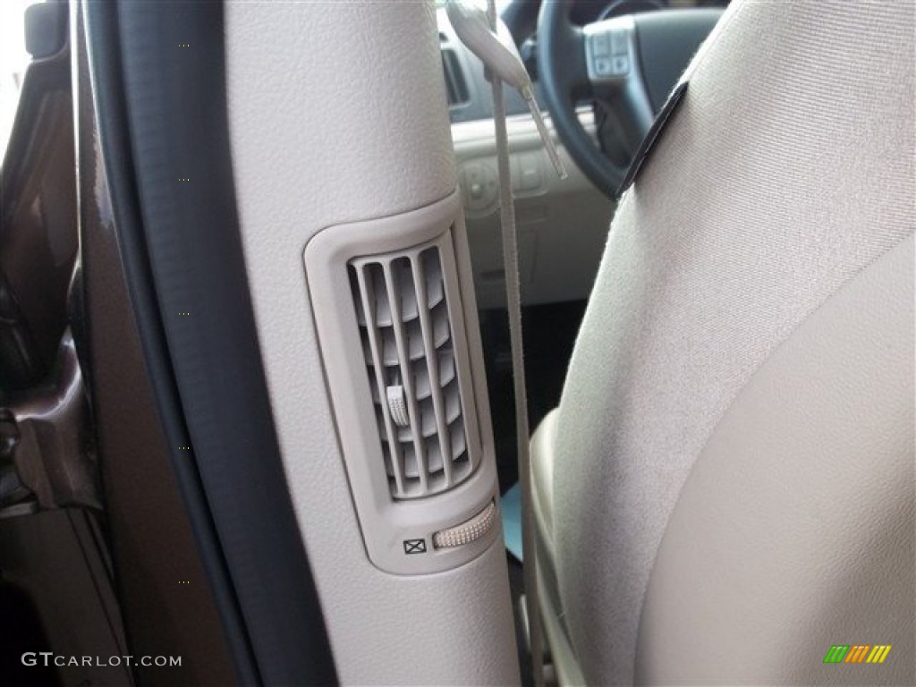 2012 Veracruz Limited - Sahara Bronze / Beige photo #22