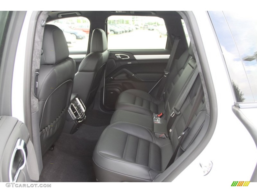 2013 Porsche Cayenne Turbo Rear Seat Photo #82411143