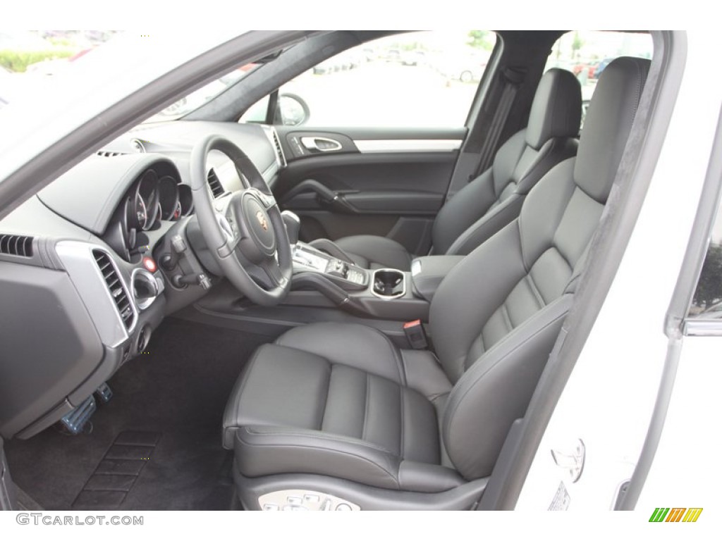 Black Interior 2013 Porsche Cayenne Turbo Photo #82411260
