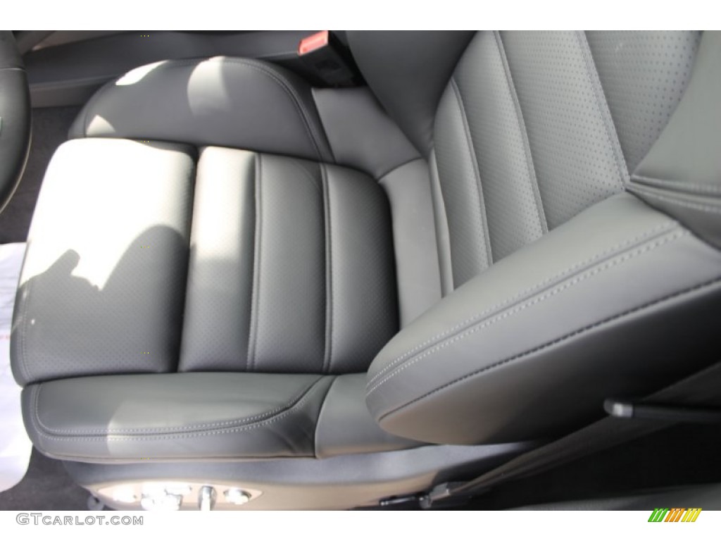 2013 Porsche Cayenne Turbo Front Seat Photo #82411753