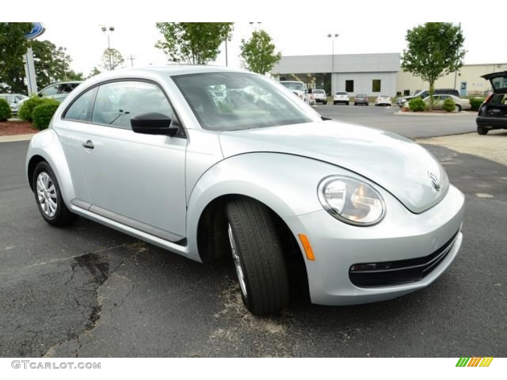 2012 Beetle 2.5L - Reflex Silver Metallic / Titan Black photo #3