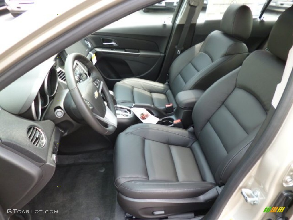 2014 Chevrolet Cruze LT Front Seat Photo #82412259