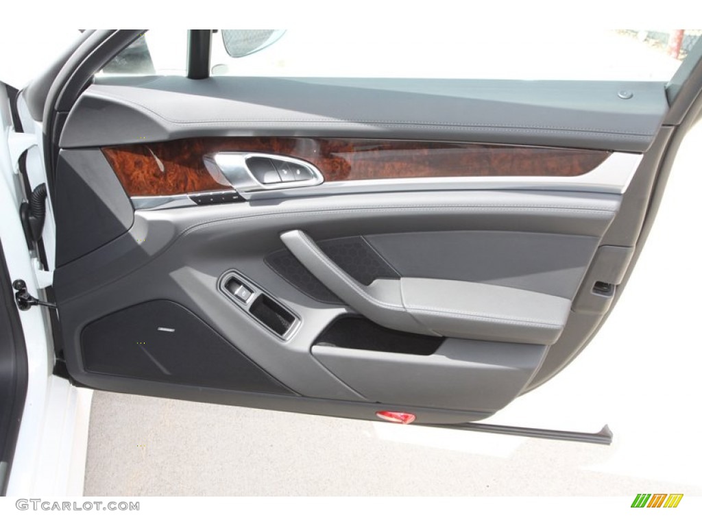 2013 Porsche Panamera Turbo Black Door Panel Photo #82412505