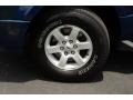 2011 Ford Expedition XLT 4x4 Wheel and Tire Photo