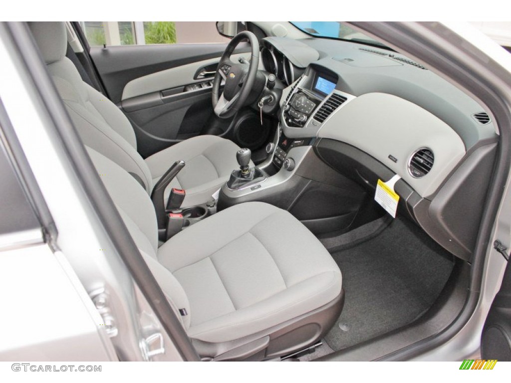 Medium Titanium Interior 2013 Chevrolet Cruze LT Photo #82412933
