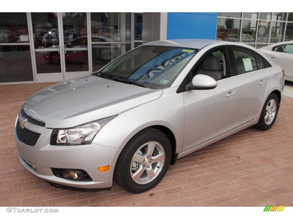 Silver Ice Metallic 2013 Chevrolet Cruze LT Exterior Photo #82413022