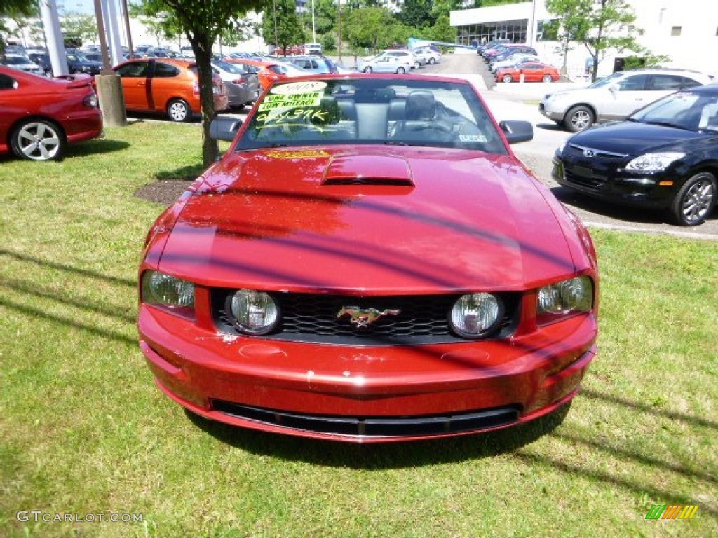 2008 Mustang GT Premium Convertible - Dark Candy Apple Red / Dark Charcoal photo #7