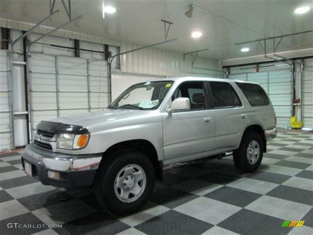 Millennium Silver Metallic 2001 Toyota 4Runner SR5 Exterior Photo #82414104