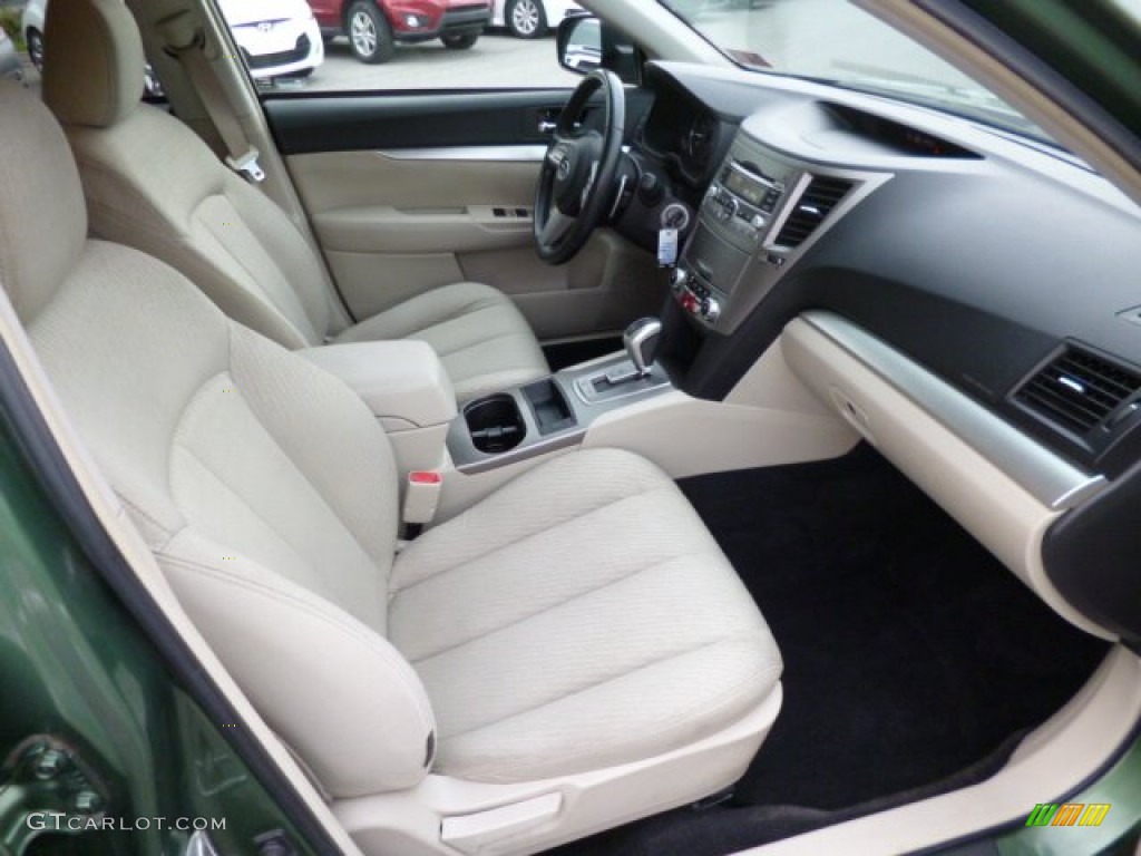 Warm Ivory Interior 2010 Subaru Outback 2.5i Premium Wagon Photo #82414596