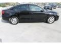Black - Jetta SE Sedan Photo No. 8