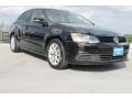 Black - Jetta SE Sedan Photo No. 10