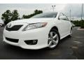 Super White - Camry SE Photo No. 1