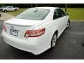 Super White - Camry SE Photo No. 5