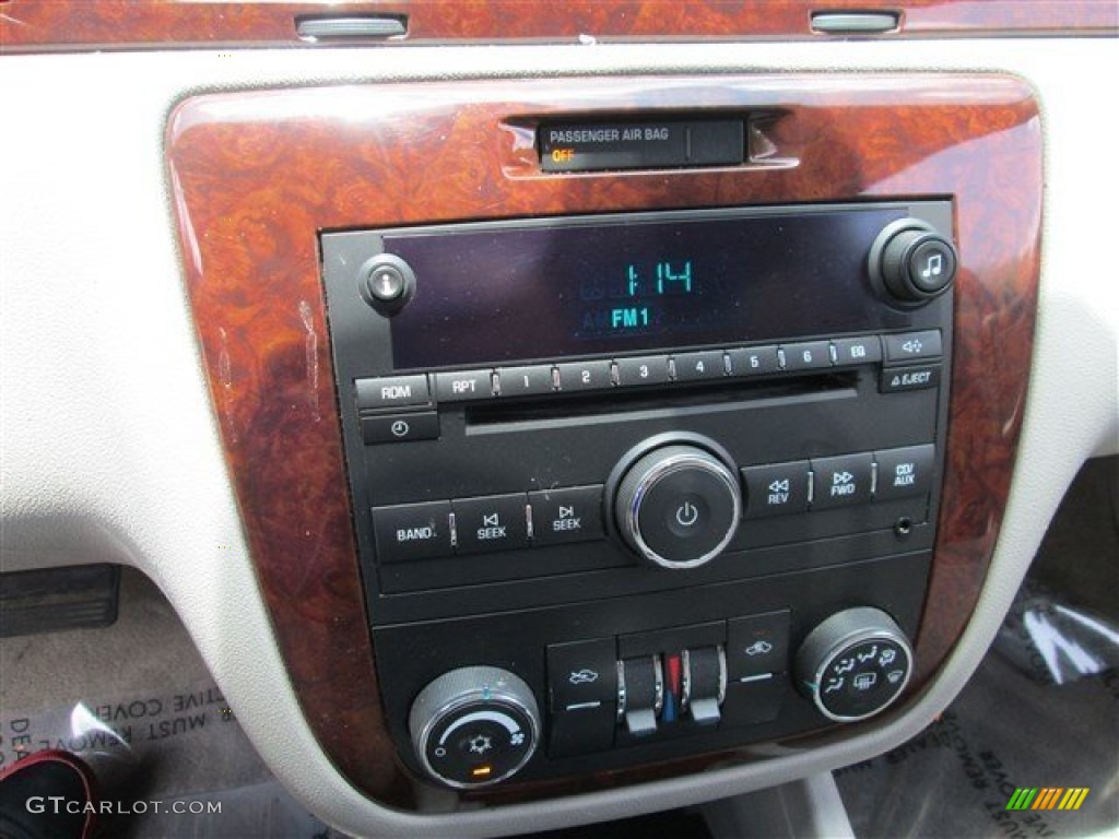 2011 Impala LT - Victory Red / Gray photo #18