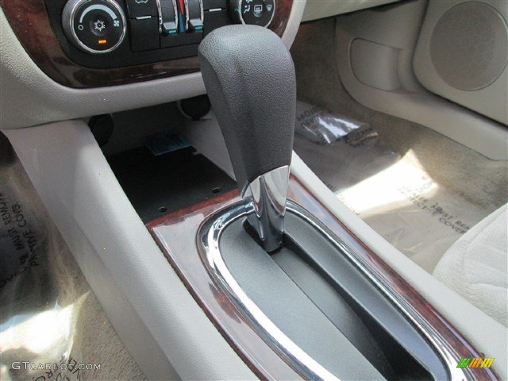 2011 Impala LT - Victory Red / Gray photo #19