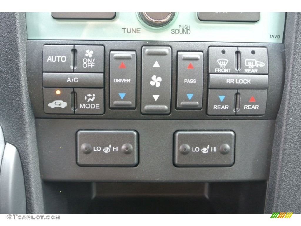 2011 Honda Pilot EX-L 4WD Controls Photo #82421121