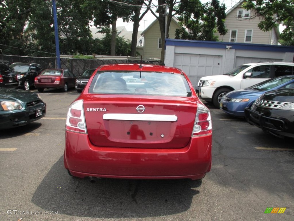 2010 Sentra 2.0 S - Red Brick Metallic / Charcoal photo #4