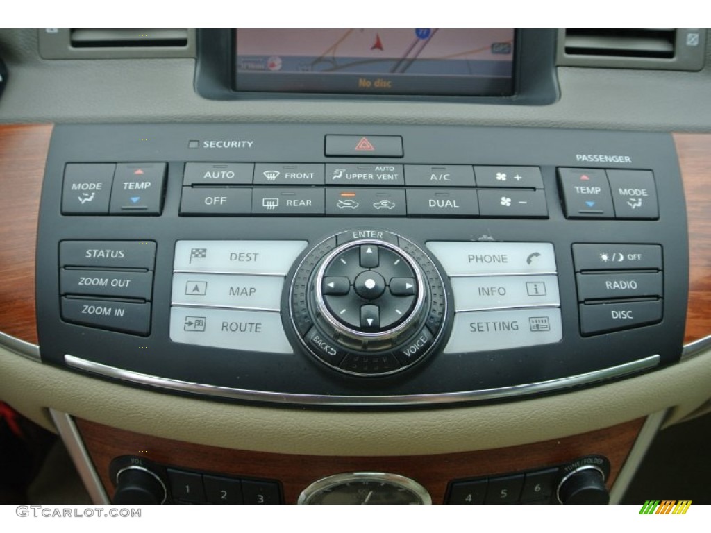 2007 Infiniti M 35x Sedan Controls Photo #82423346