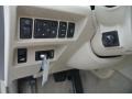 Ivory Pearl - M 35x Sedan Photo No. 23