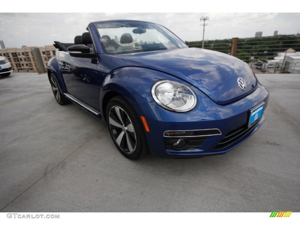 2013 Beetle Turbo Convertible - Reef Blue Metallic / Black/Blue photo #1