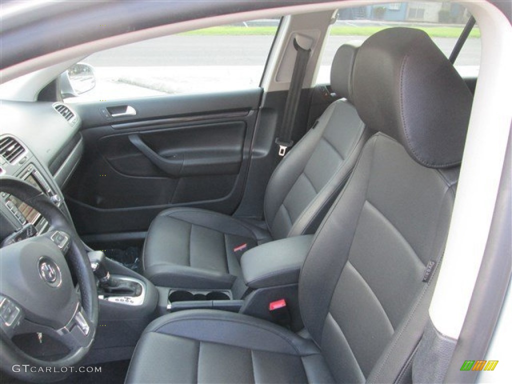 Titan Black Interior 2010 Volkswagen Jetta TDI SportWagen Photo #82424184