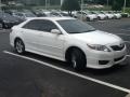 Super White - Camry SE Photo No. 10