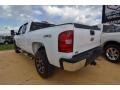 Summit White - Silverado 2500HD LT Crew Cab 4x4 Photo No. 3