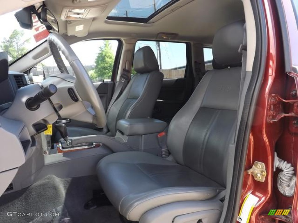 2007 Jeep Grand Cherokee Limited 4x4 Front Seat Photo #82430974