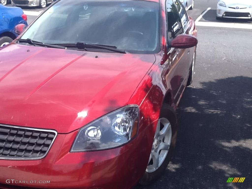 2005 Altima 2.5 S - Code Red / Charcoal photo #1