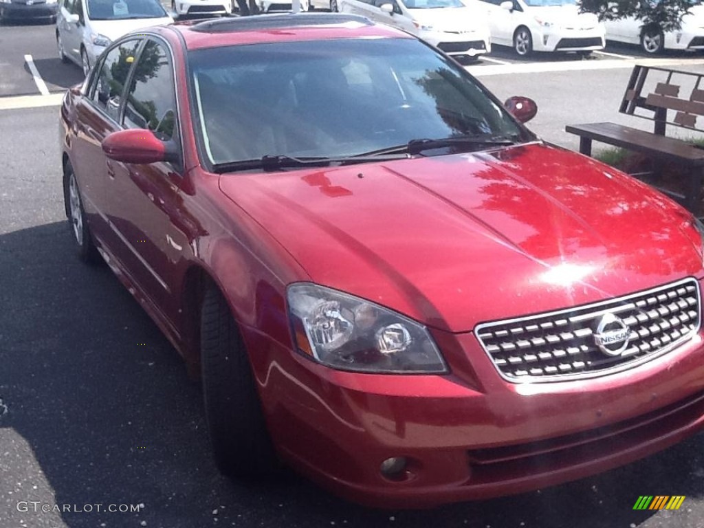 2005 Altima 2.5 S - Code Red / Charcoal photo #2